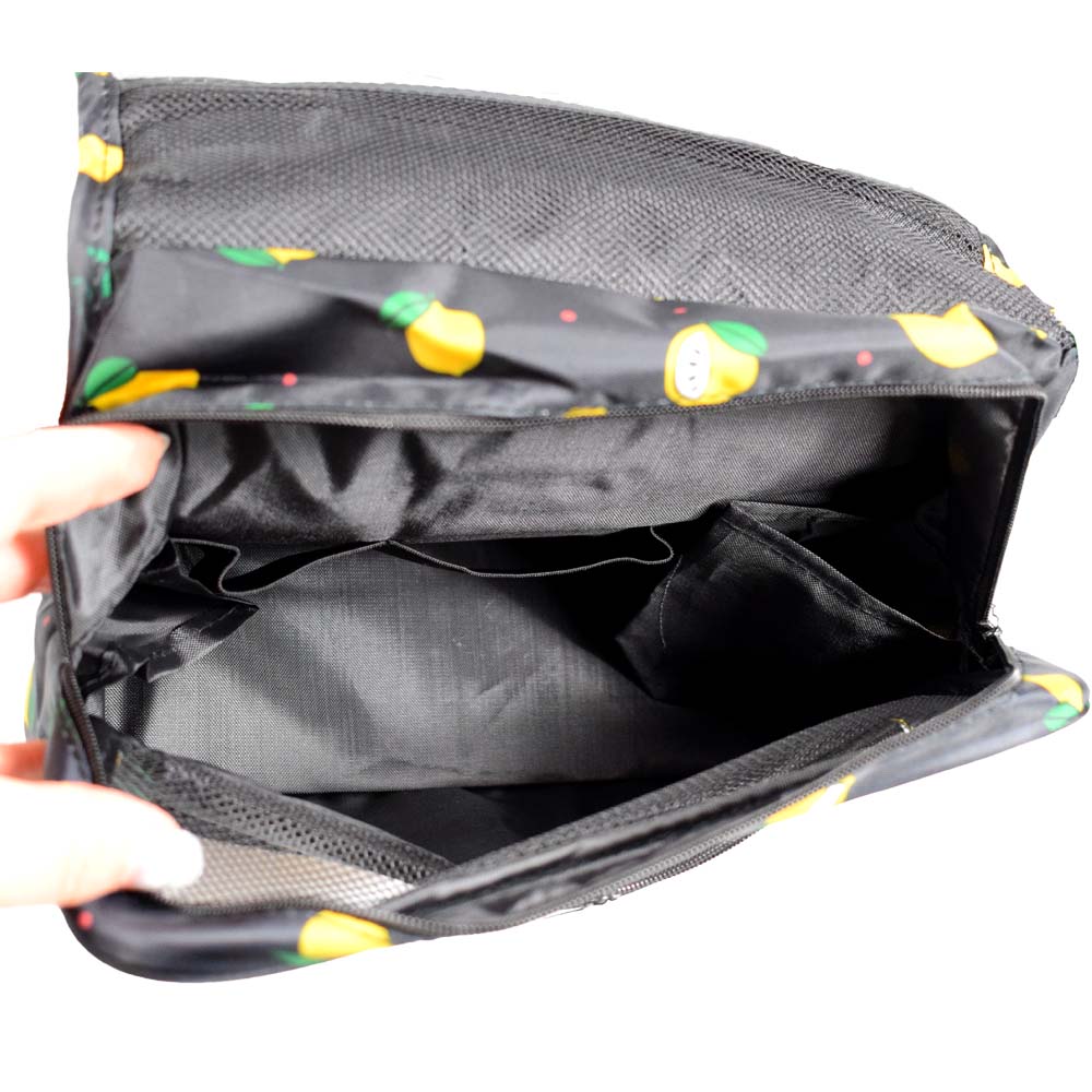 Kosmetická taška závěsná černá s citróny - náhled 4
